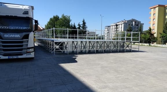 Gençlik ve Spor Bakanlığı - Prefabrik Yüzme Havuzları